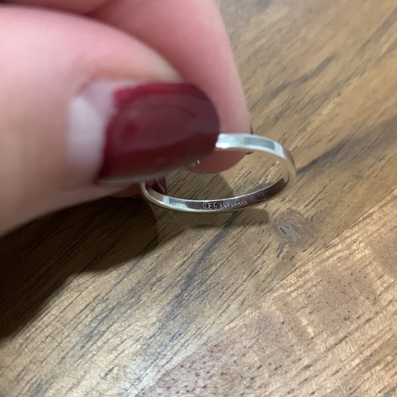 New Sterling Silver LOVE ring - Picture 4 of 4